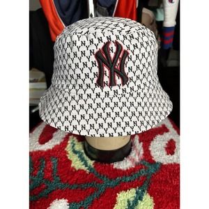 NY Bucket Hat Unisex‎ Adult OSFM White Reversible 2 Sided Embroidered Logo NEW